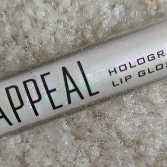 Appeal Holographic Lip Gloss - Picture 2 of 3